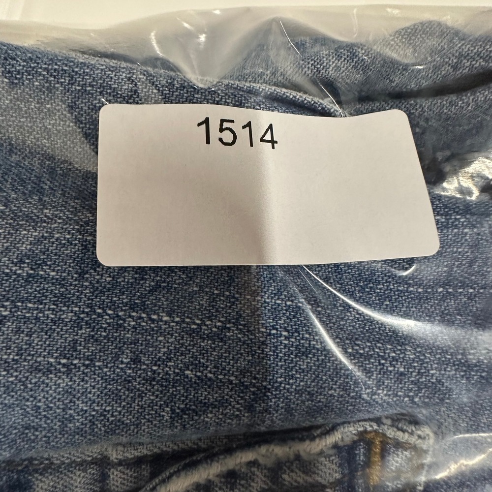 Route 66 Jeans Womens Size 12 Blue Light Wash Relaxed Fit Straight Leg Denim - Picture 9 of 9